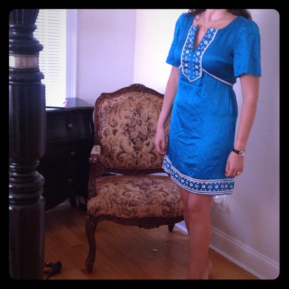 Electric blue dress with white embroidery. - Picture 1 of 2