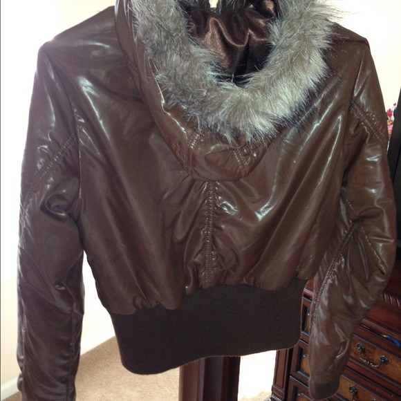 Brown chic coat by Ashley by 26 International - Picture 2 of 4