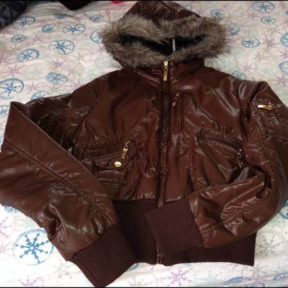 Brown chic coat by Ashley by 26 International - Picture 3 of 4