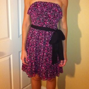 White House Black Market Dress!!!