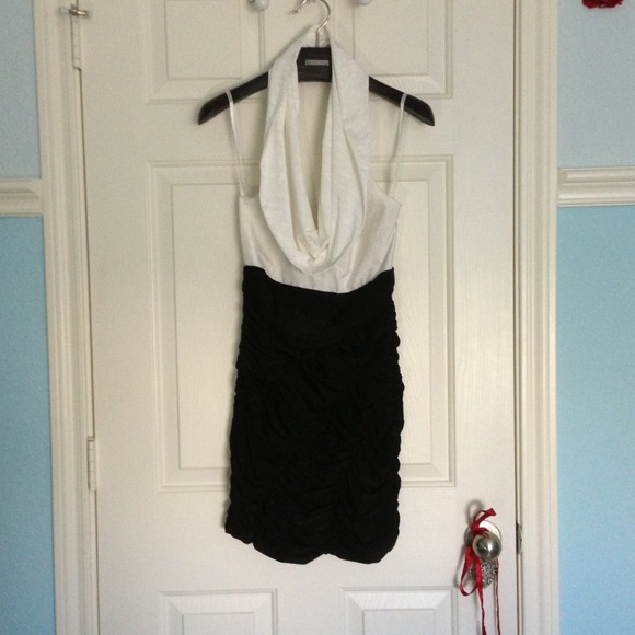 Cowl Neckline Cocktail Dress 🍸