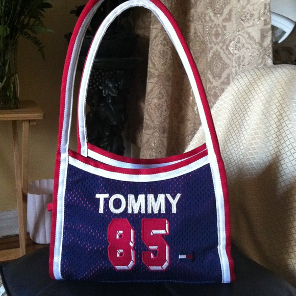 Tommy Hilfiger Purse