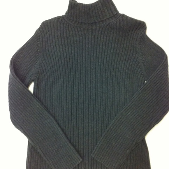 Old Navy charcoal gray ribbed sweater sz. L