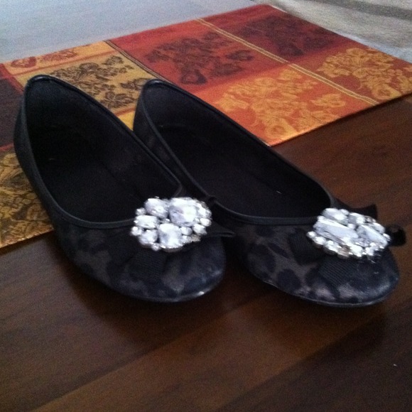 Black beaded flats