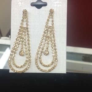 2.5 inches gold crystal earrings