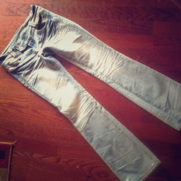 Almost famous light denim jeans