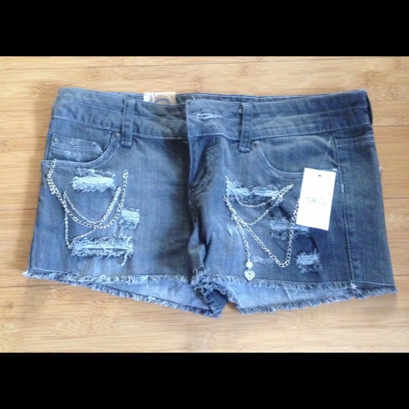 Rue 21 brand new cut off shorts - with tags. 5/6