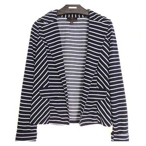 🚫SOLD!🚫Navy Blue and White Striped Blazer