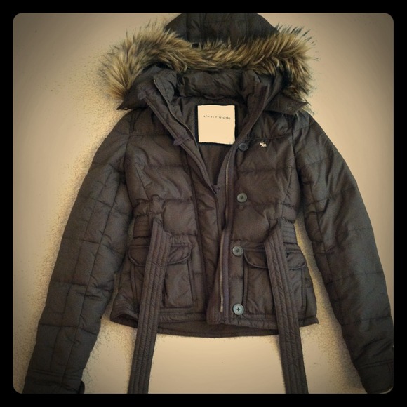 Abercrombie puff parka (HOLD FOR DANICA)
