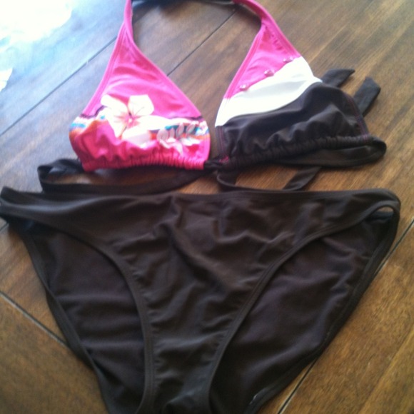 Bikini--sold n bundle