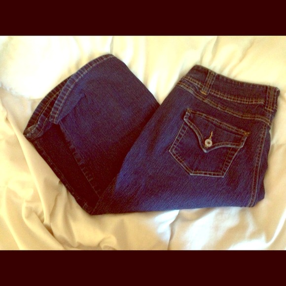 Angels Size 16 Denim Capris w Sewn Scrunched Legs