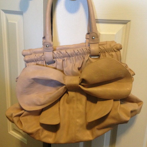 Charming Charlie handbag like new. Taupe.