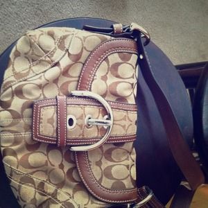 I am selling 2 authentic Coach purses