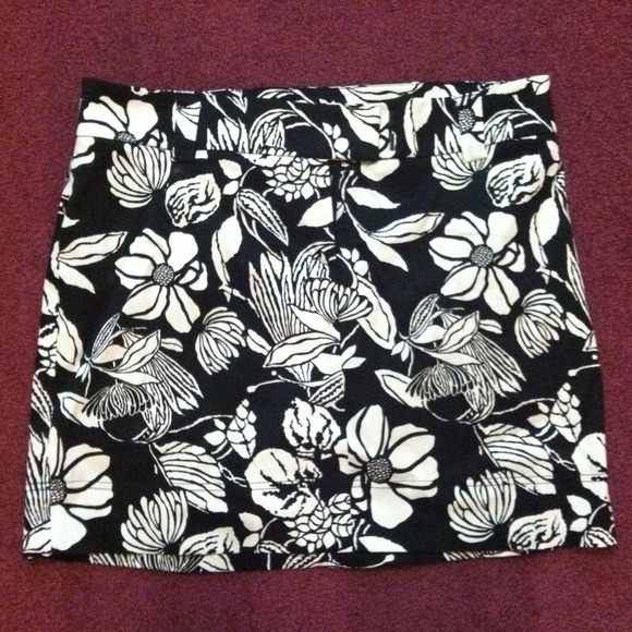 Floral and funky! White House/Black Market skirt!