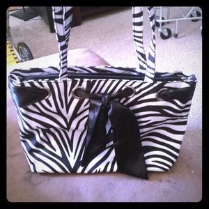 Zebra purse