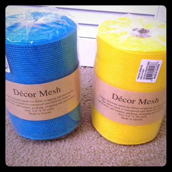 Turquoise roll and Yellow roll to make wreaths