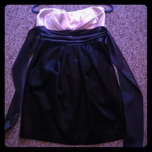 REDUCED Strapless night dress Size 5