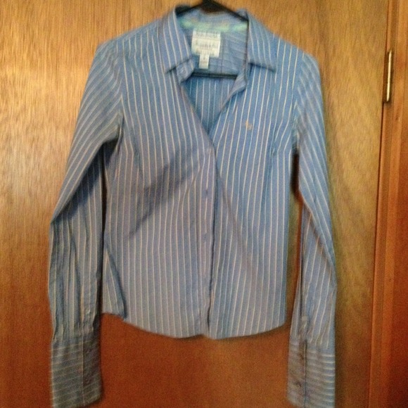 Abercrombie & Fitch Tops - Abercrombie poplin button up Abercrombie & Fitch Tops - Abercrombie poplin button up