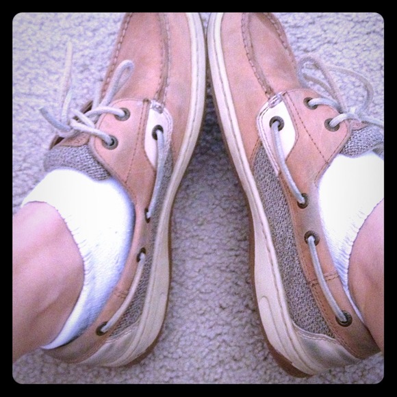 Sperry topsiders