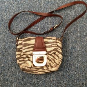 SOLD - Michael kors crossbody