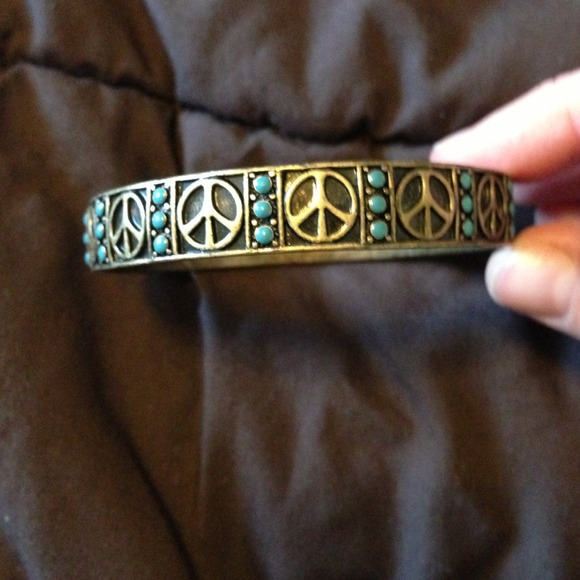 Lucky brand bracelet