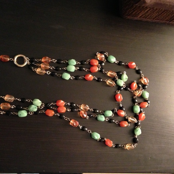 Long necklace - Picture 2 of 2
