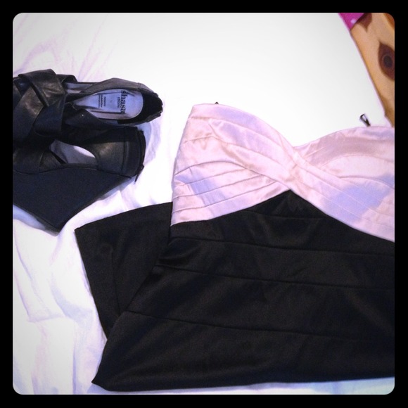 formal dress. - Picture 1 of 1
