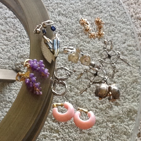 Clip earrings