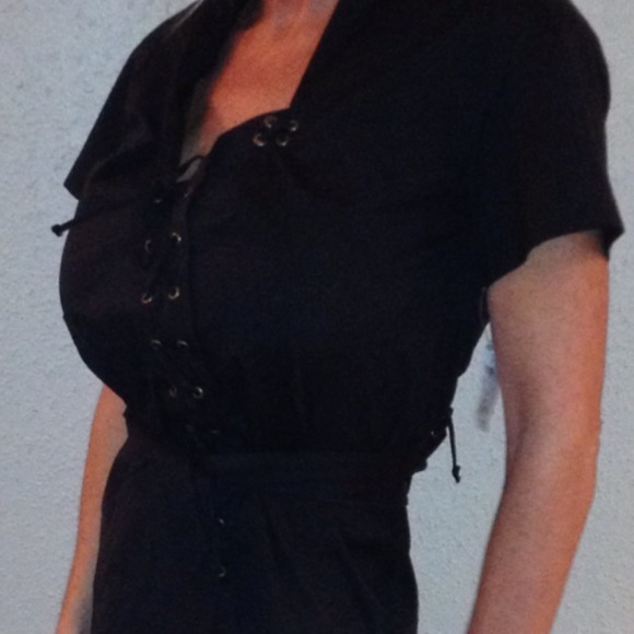 YSL top & Emanuel Ungaro pants. - Picture 2 of 4