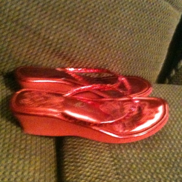 Red - Picture 2 of 2