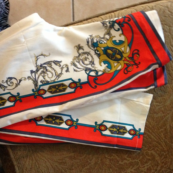 Pants - Picture 3 of 4