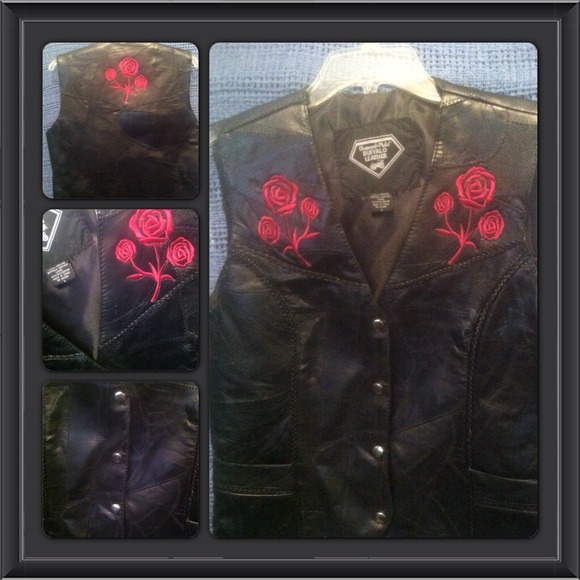 🌸🌸reserved🌸🌸Leather biker vest with roses