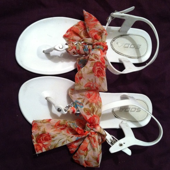 💢TRADE💢Sandals