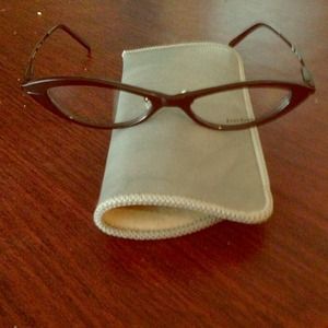 ❤Traded❤Bebe glasses & perfume bundle