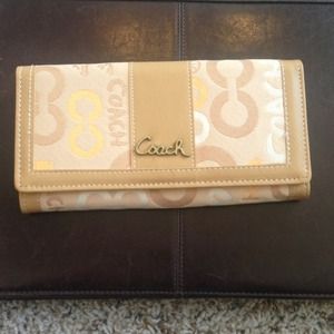 Coach wallet