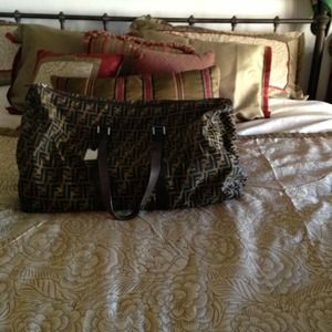 FENDI duffel
