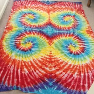 🎀Sold🎀Tie Dye window cover or wall hanging