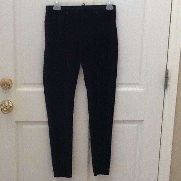 HUE black corduroy jeggings