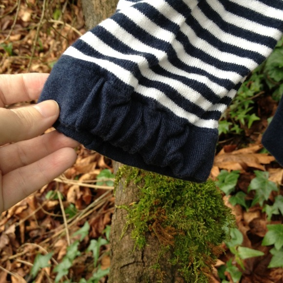 Lightweight navy & white cardigan. - Picture 3 of 3