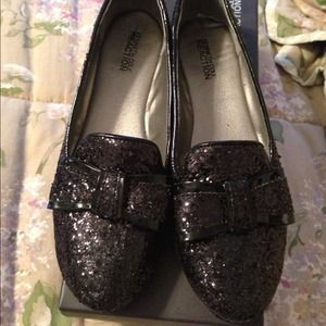 Kenneth Cole flats