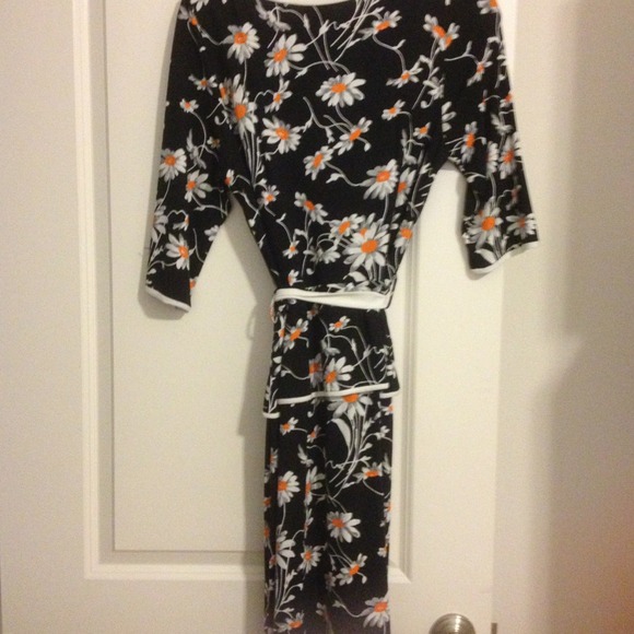 Leona Edmiston daisy dress - Picture 3 of 3