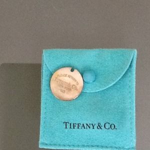 Tiffany & Co. tag RESERVED @lovethebow