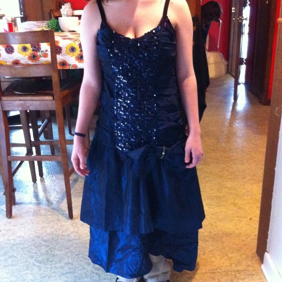 Prom Dress - Picture 3 of 3