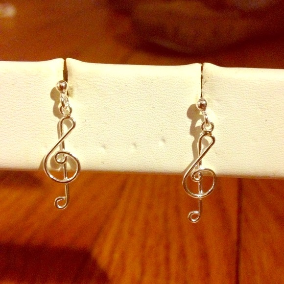 Music note earrings
