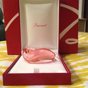 Baccarat pink galet cuff