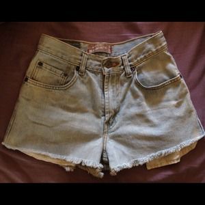 Light blue highwaisted shorts
