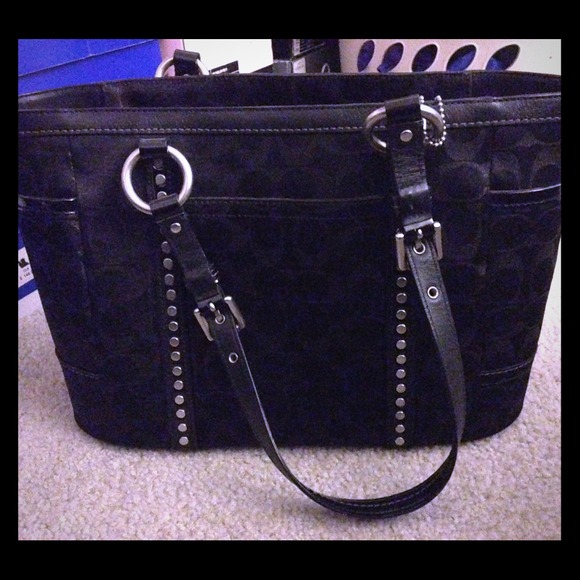 Coach Gallery Studded tote black