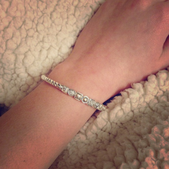 Cute Bracelet🚫SOLD🚫
