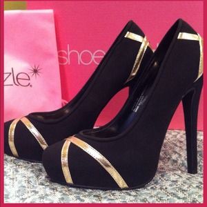 Black and gold HIGH heels