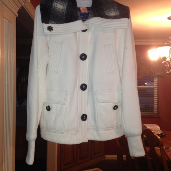 Cute jacket from American Eagle! Size S